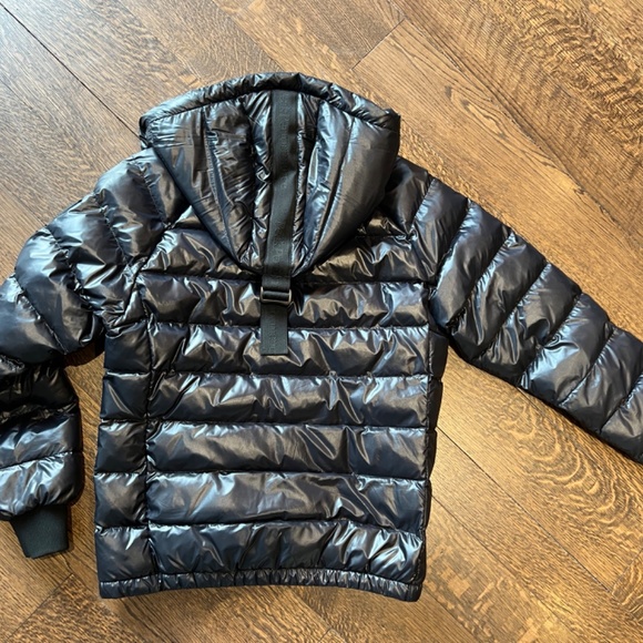 Peak Performance Tomic woman puffer - Picture 6 of 10